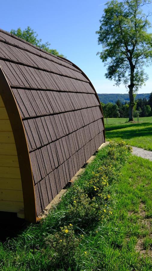 Les Roulottes De La Ferme Des Chanaux Saint-Julien-d'Ance Eksteriør billede