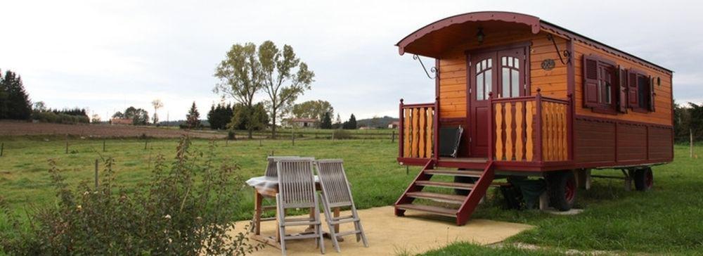 Les Roulottes De La Ferme Des Chanaux Saint-Julien-d'Ance Eksteriør billede